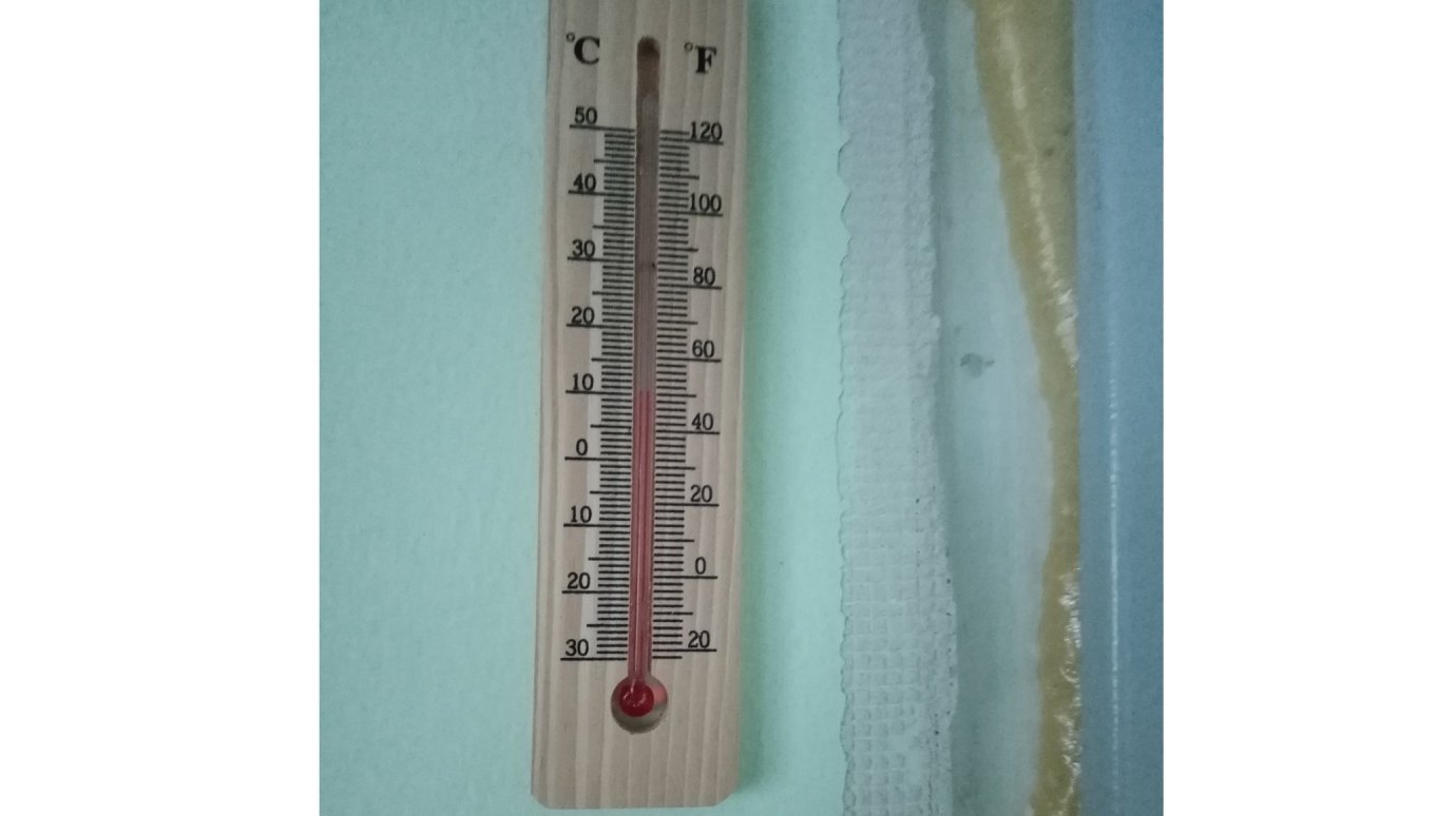 Кузнечане жалуются на +10 градусов в школе
