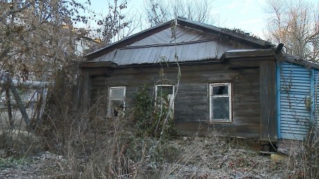 Пензенцы несколько лет просят снести заброшенный дом на Калинина
