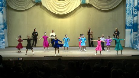 В Пензе для детей устроили турнир по спортивным бальным танцам