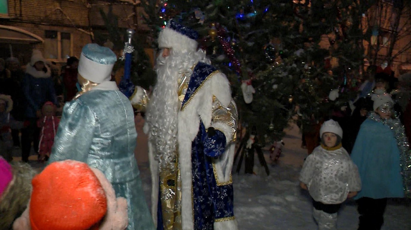 Пензенцы устроили праздник во дворе на улице Пушанина