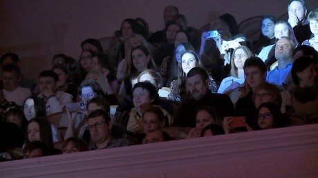 В Пензе RockСellos исполнили рок-хиты на виолончелях