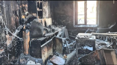 В Бессоновском районе огонь уничтожил частный дом и КамАЗ