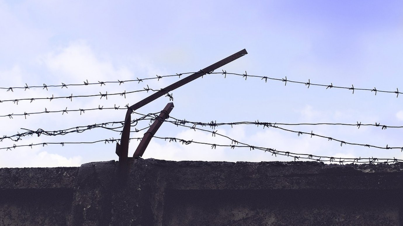 Могут ли посадить в тюрьму за административное правонарушение?