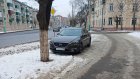 На улице Калинина заметили еще одного нарушителя правил парковки