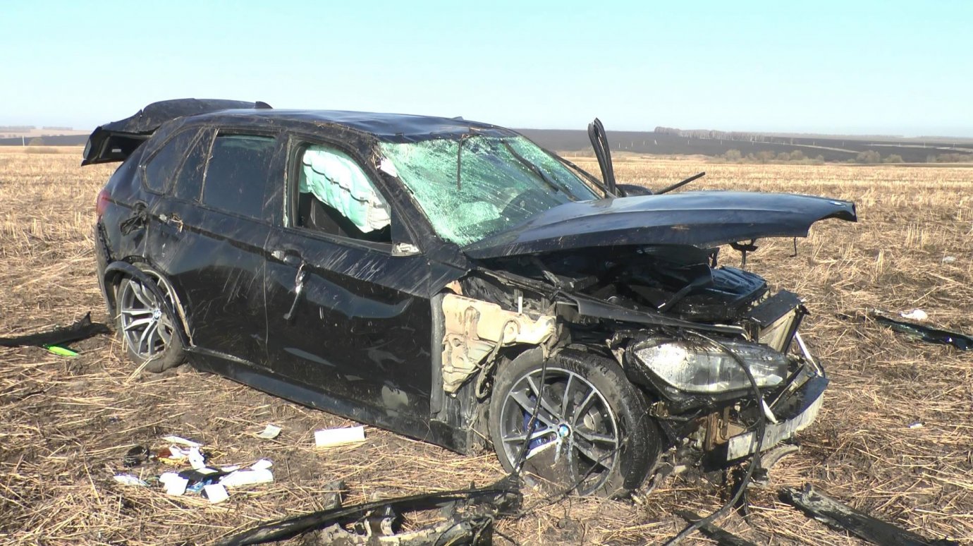 Появилось видео с места смертельного ДТП с BMW Х5