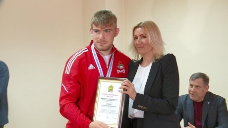 В Пензу с золотыми медалями вернулись регбисты «Локомотива»