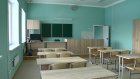 Работавший учителем сын российской директрисы годами совращал школьниц