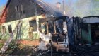 В Пензенской области огонь уничтожил два дома, погиб человек