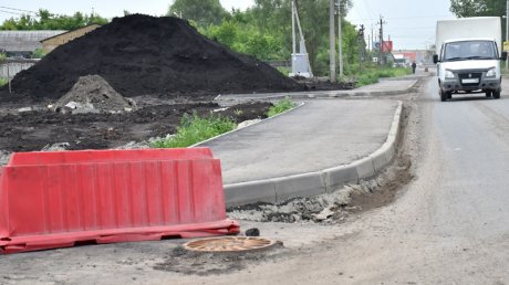 В мэрии назвали новый срок окончания ремонта дороги на ул. Рябова
