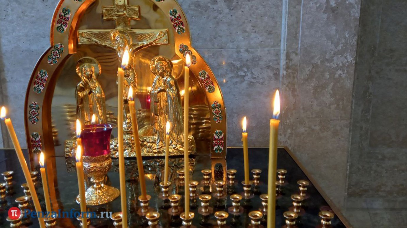 В Петропавловском храме отпразднуют Воздвижение Креста Господня