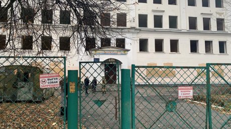 В Пензе демонтируют здание бывшей школы № 25