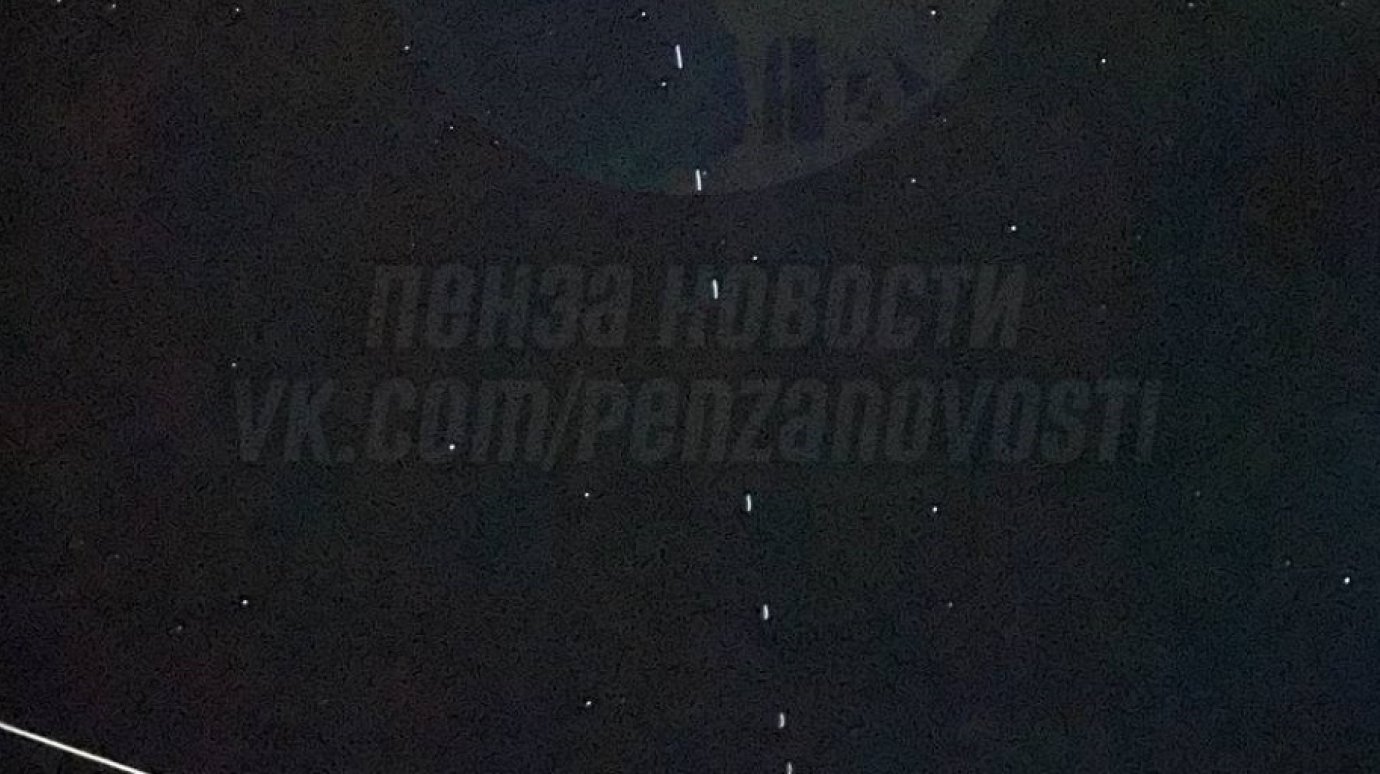 Пензенцы заметили в вечернем небе «поезд» из спутников