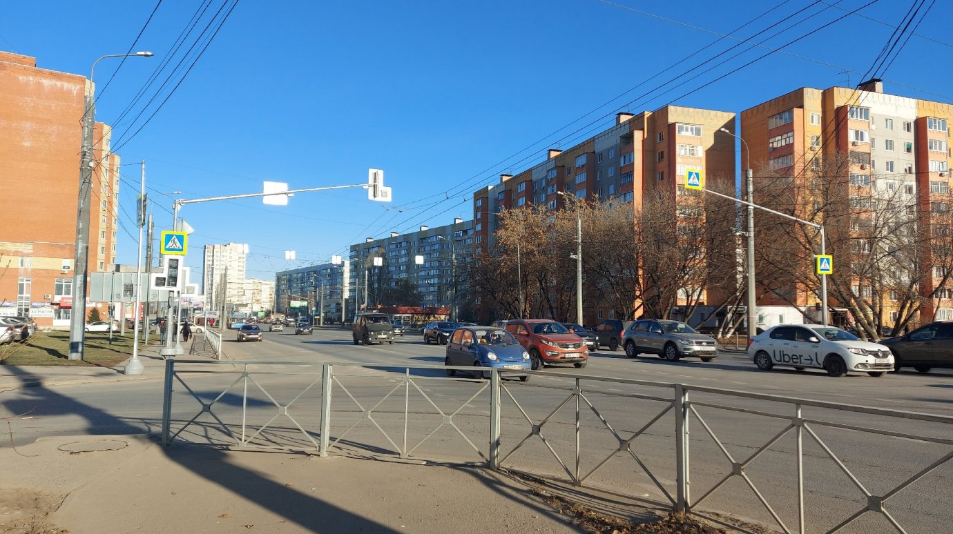 В Терновке из-за пробок изменили режим работы светофоров