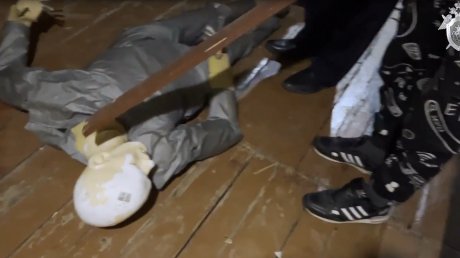 Жителя Сердобского района убили и спрятали под диван