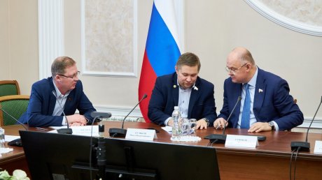 Вадим Супиков вынес на рассмотрение депутатов федеральные законопроекты