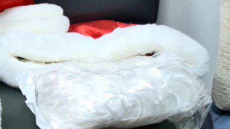 Пензенец украл костюм Деда Мороза, чтобы поздравить родственников