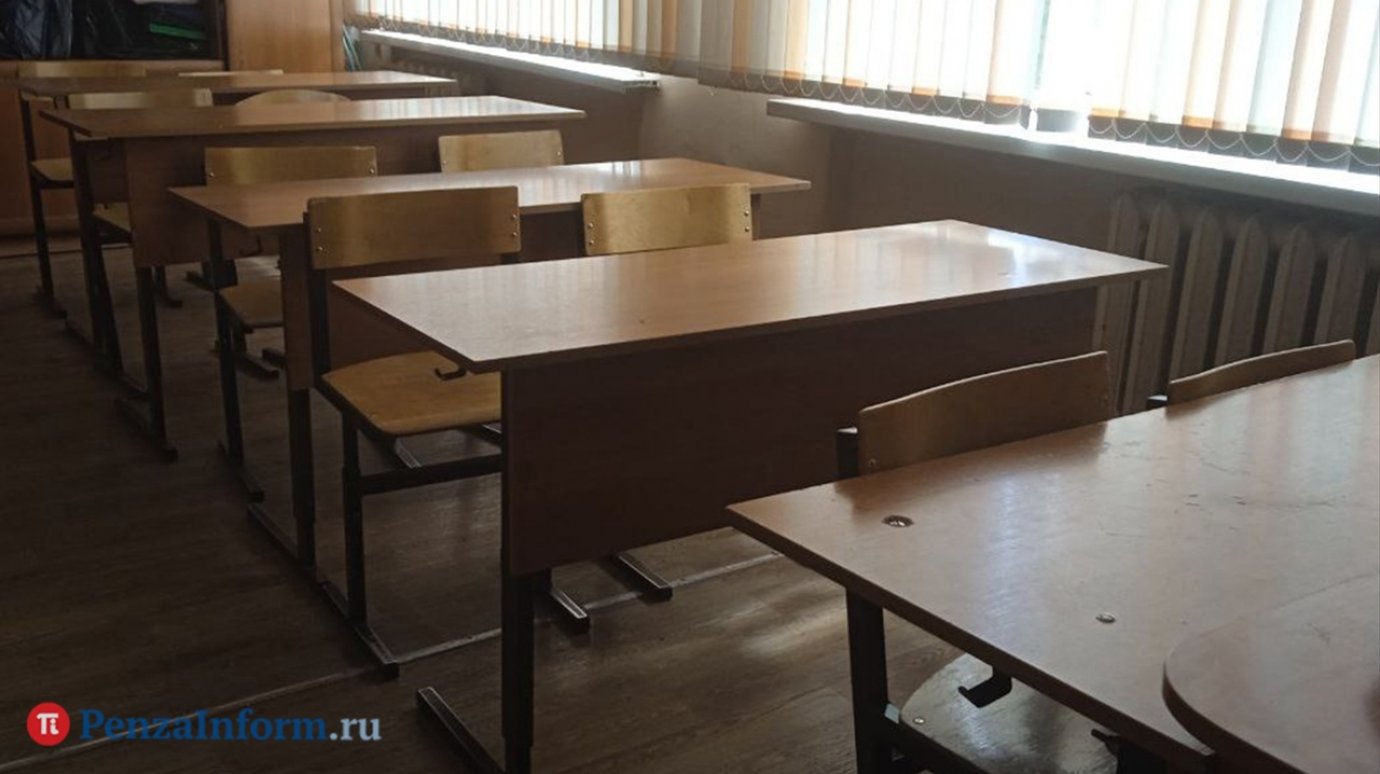 Глава Кузнецка попросил протестировать охранников в школах