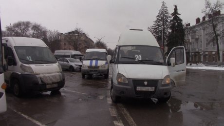 В Пензе оштрафовали 6 водителей, проверив состояние маршруток