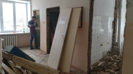 Башмаковскую районную больницу начали ремонтировать