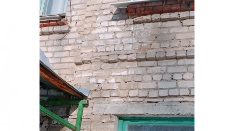 В Сердобском районе осыпаются стены детского сада