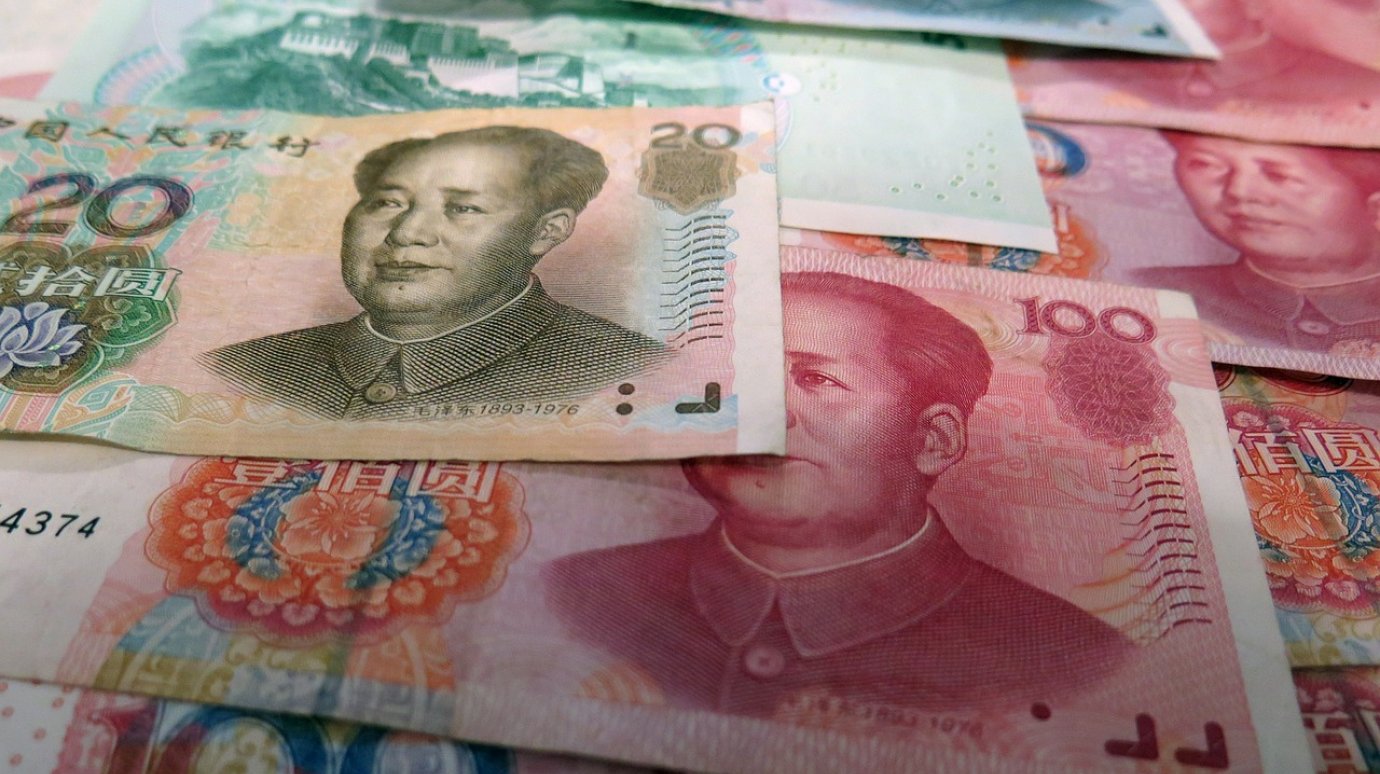 Юань займет треть валютных сбережений россиян к концу года