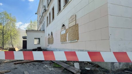 На ул. Калинина в Пензе сносят здание школы № 25