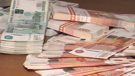 Лжесотрудник банка обманул пензенца на миллион рублей