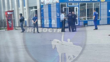 В Пензе автовокзал и музыкальную школу проверили на взрывчатку