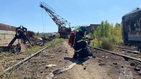 Густой черный дым над заводом в Пензе объяснили учениями