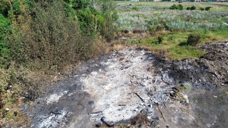 В Колышлейском районе после жалоб в соцсетях исчезла тлевшая свалка