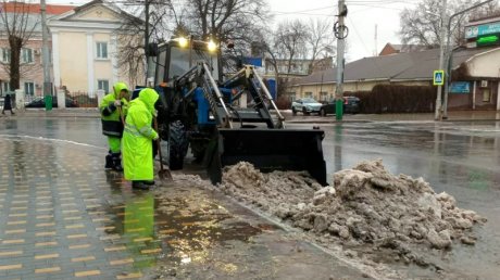 Названы телефоны, по которым можно сообщить о подтоплениях