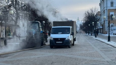 Прорывы на Московской: десятки домов остались без отопления и ГВС