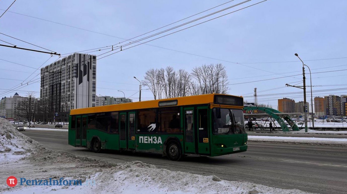 Назван срок покраски новых автобусов в зелено-желтые цвета