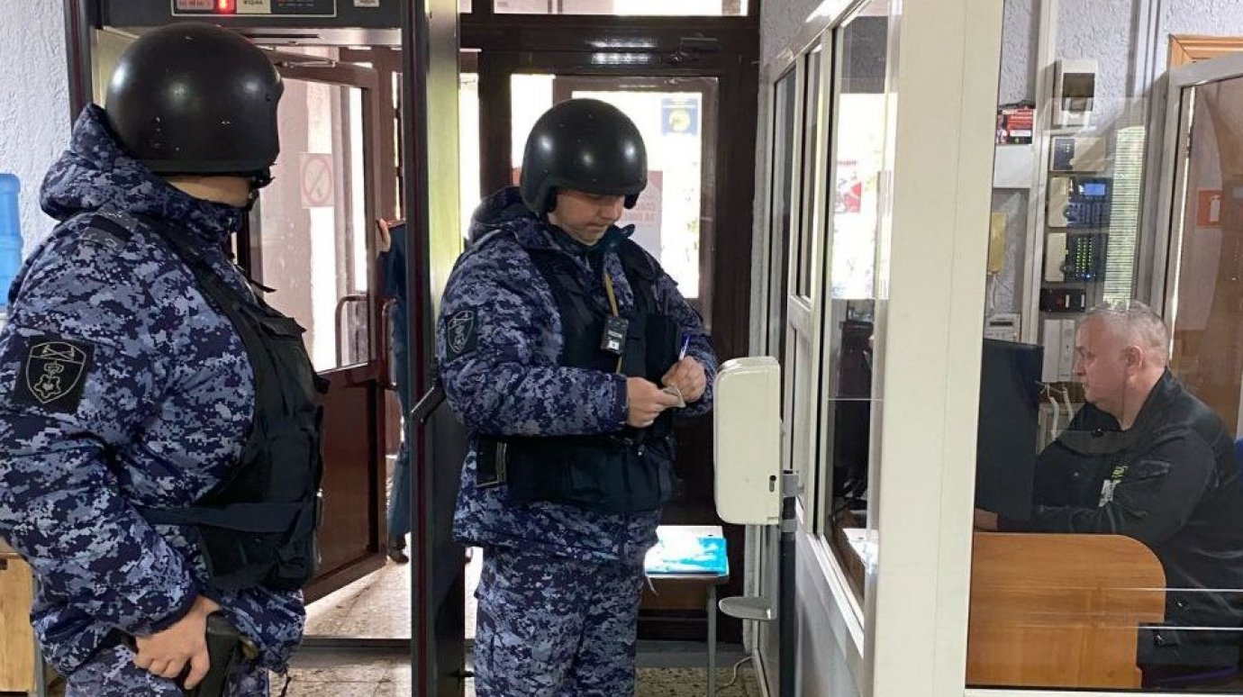 В пензенских школах отработали порядок действий при взрыве