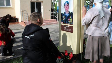На улице Попова в Пензе появилась Аллея Памяти