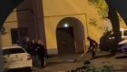 В Заводском районе подросток сорвал и окунул флаг в лужу