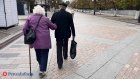 Размер пенсий мужчин и женщин в России сравнили