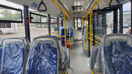 Зареченцев начал возить 12-метровый автобус