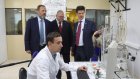 Игорь Комаров оценил производство медицинских изделий в Пензе