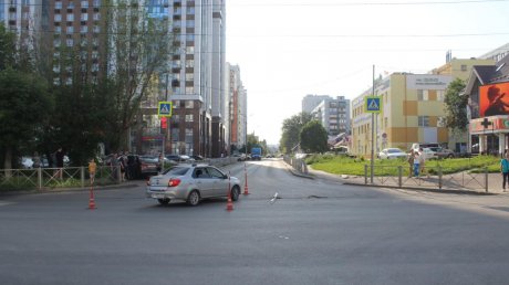 В Арбекове 5-летнюю девочку и двух взрослых сбила иномарка