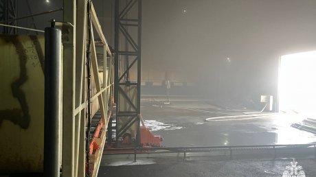 В Кузнецке загорелся цех по изготовлению поролона
