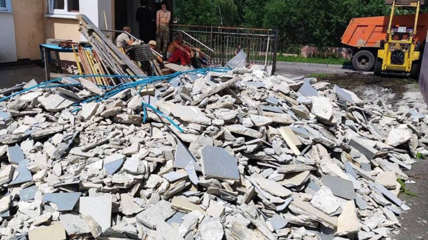 Бассейн в Ахунах закрыли на капитальный ремонт