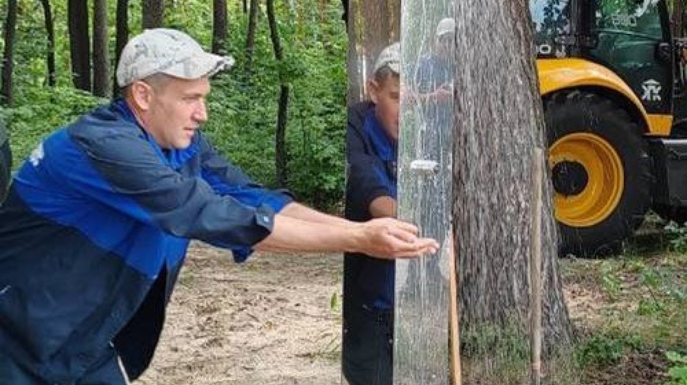 Для жителей Заречного обустроили душ рядом с пляжем
