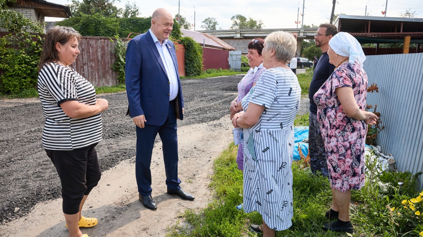 В Железнодорожном районе Пензы ремонтируют дороги