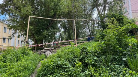 В Пензе начался ремонт лестницы в районе «Детской библиотеки»