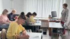Социальные няни пока будут работать лишь в нескольких районах области