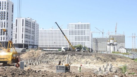 Губернатор Олег Мельниченко посетил строящиеся школы в Арбекове