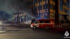 На улице Аустрина в Пензе загорелось здание гостиницы
