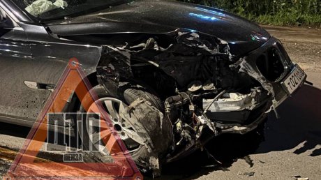На скорости вошла в поворот: в Арбекове столкнулись 2 иномарки