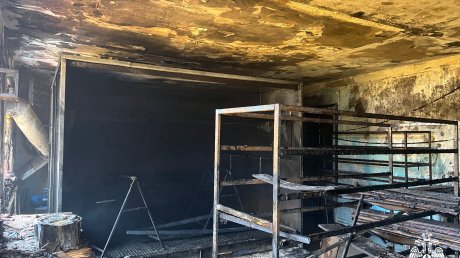 В Кузнецке случился пожар в производственном цехе